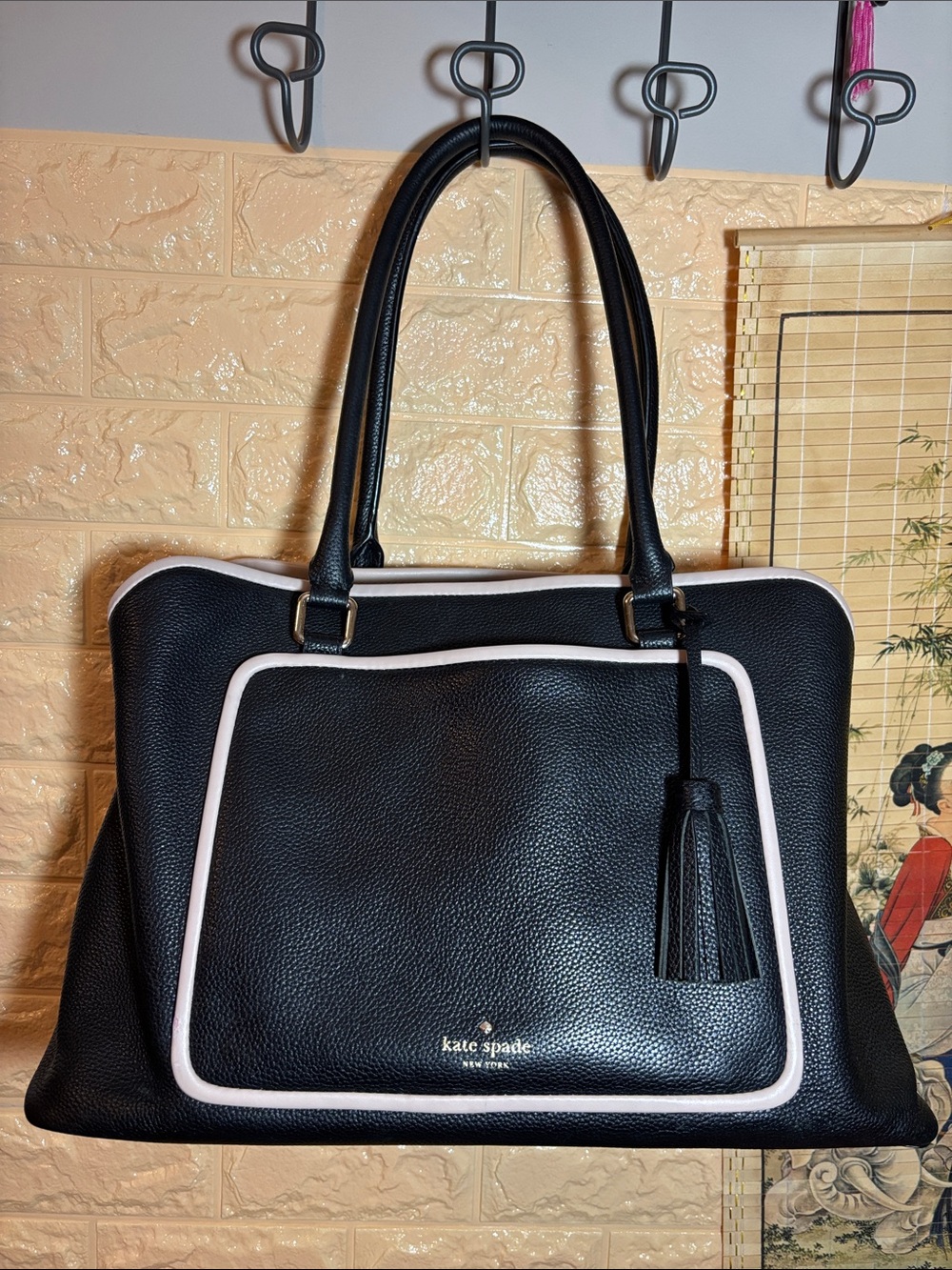 Kate Spade Leather Tote Bag Black w Cream Padded Center Zip wWristlet and Wallet - Picture 5 of 17